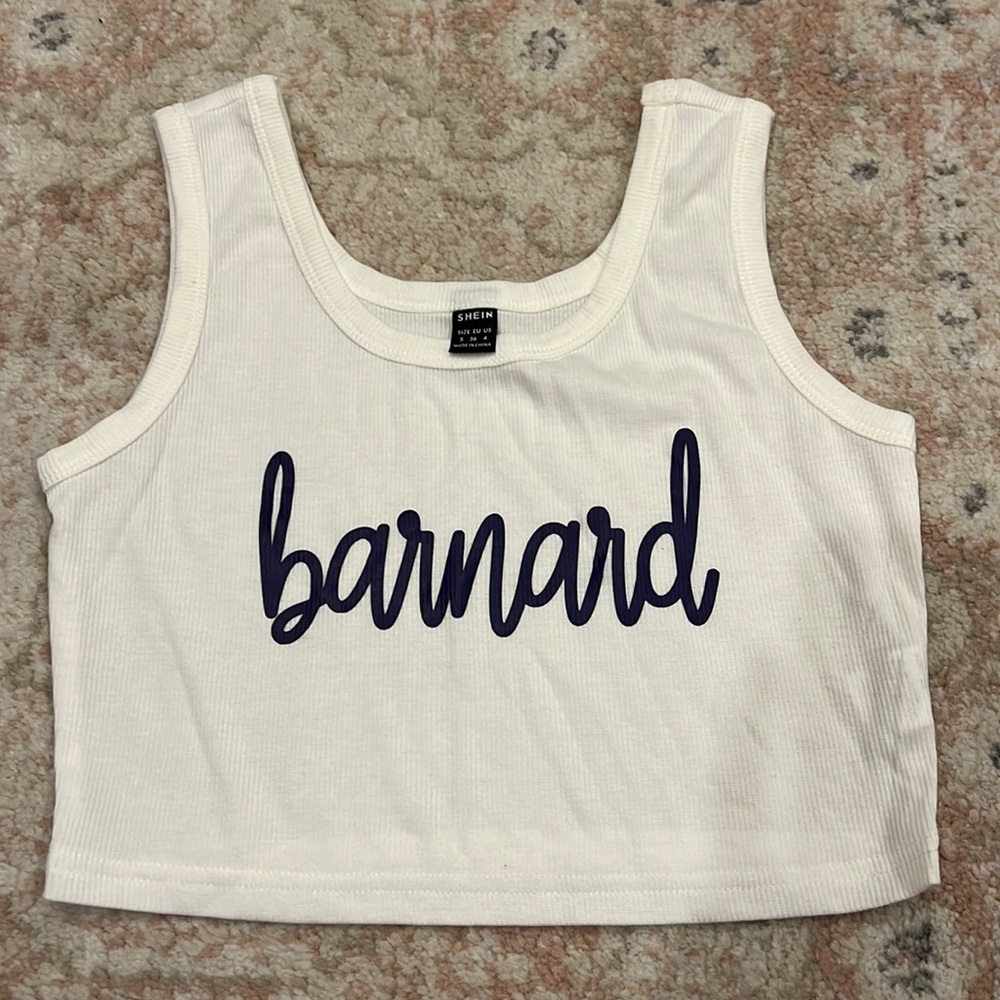 Barnard College crop tank size small